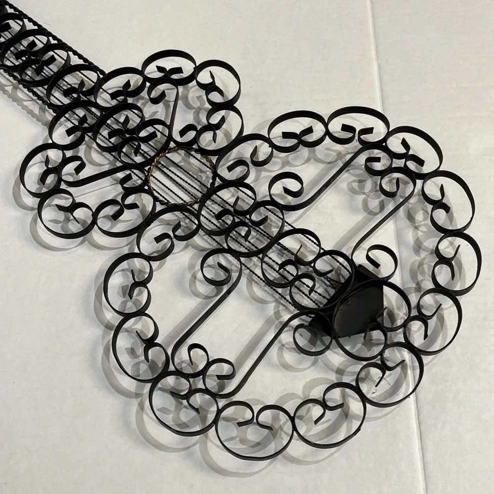 Vintage Guitar Metal Scrollwork Wall‎ Hanging Decoration 27